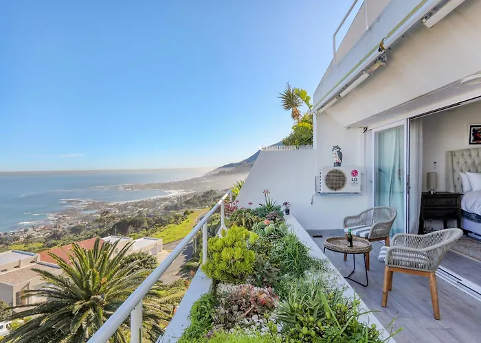 Bella Vista Camps Bay - Apt With Ocean Views